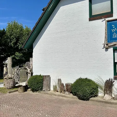 Box-10 Apartment Busum